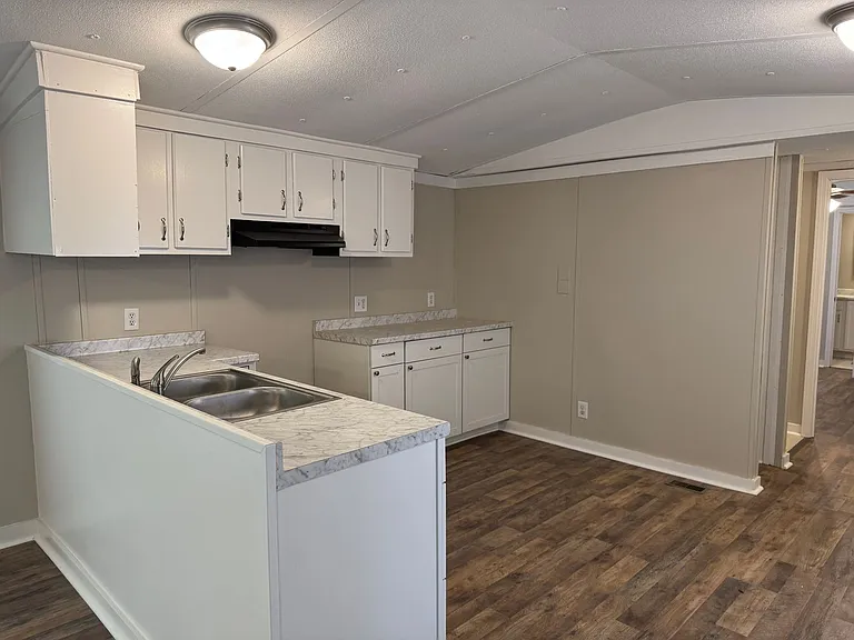 126 Marlo Loop — Photo 7