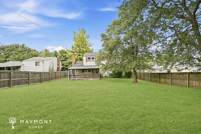 4 bed, 2.5 bath, 1732 sqft, $2,095 — Photo 3