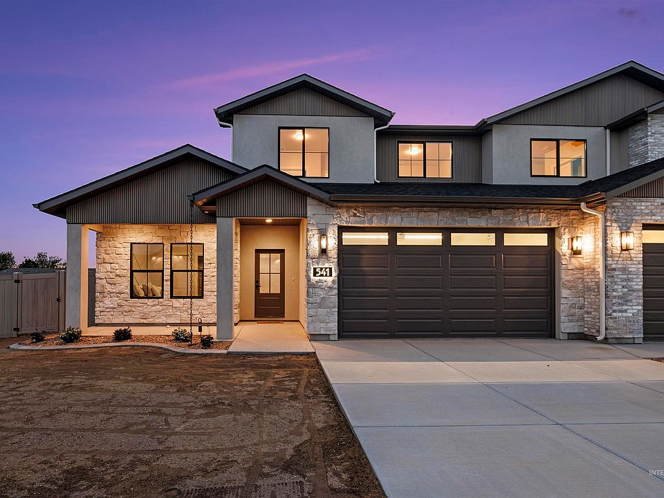 1st image of 541 Canyon Falls Dr