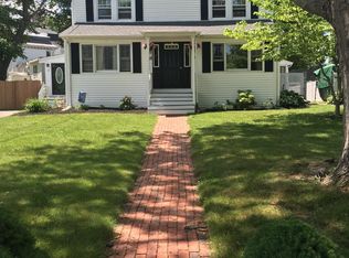 17 Blanchard Rd, Weymouth, MA 02190