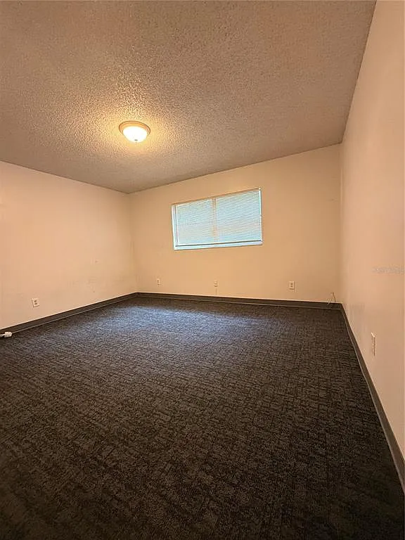 2 bed, 2.0 bath, 1042 sqft, $1,650 — Photo 2
