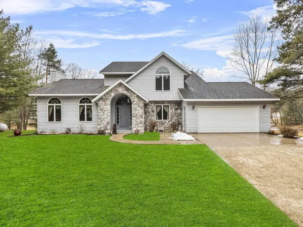 N4935 19th Avenue, Montello, WI 53949