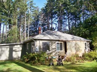 94581 Walker Ln, Gold Beach, OR 97444