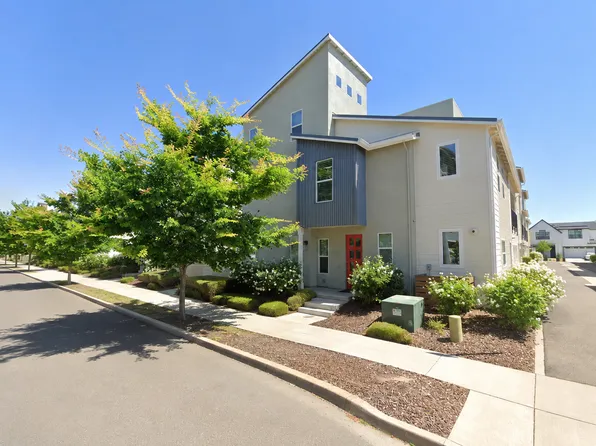 1660 Spring St, Davis, CA 95616