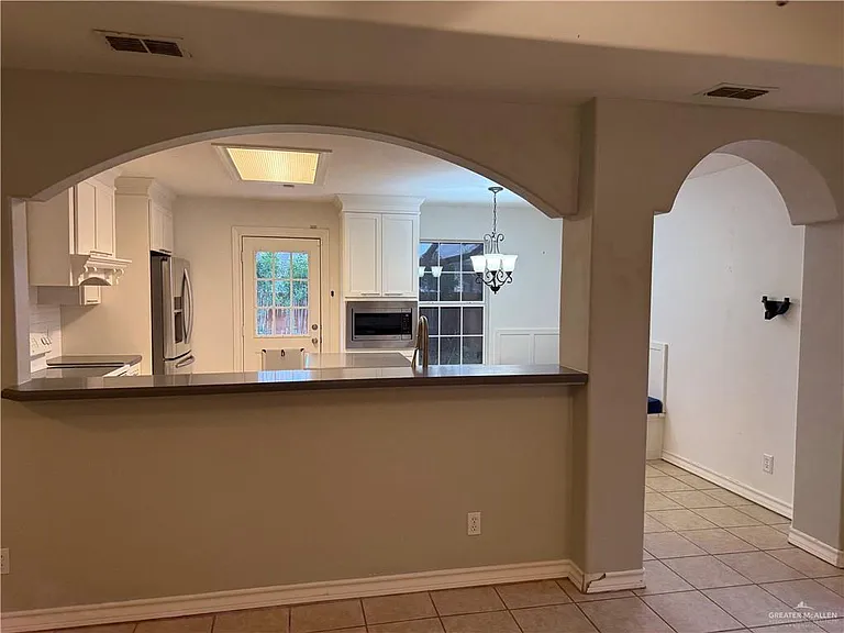 3836 Frontier Dr — Photo 2