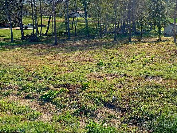 5th image of 2712 Cliftwood Cir