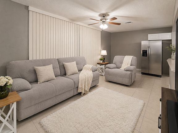 3rd image of 114 Orchid Dr #A