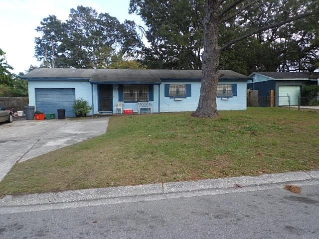 1st image of 109 Leonard Ct