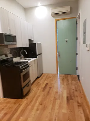 Rented by The Hamilton Group | media 3