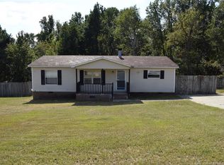 326 Washington Ln, Cameron, NC 28326