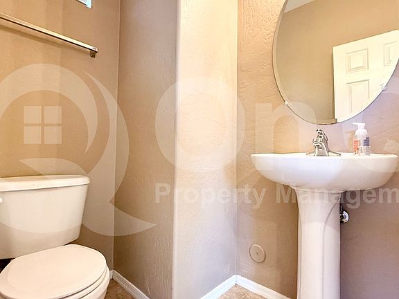 2nd image of 1913 E Hawken Pl