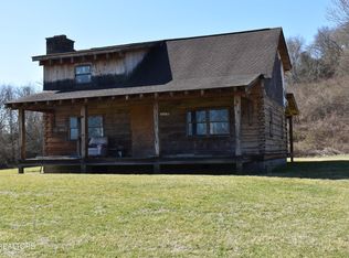 301 Smith Dr, Harrogate, TN 37752