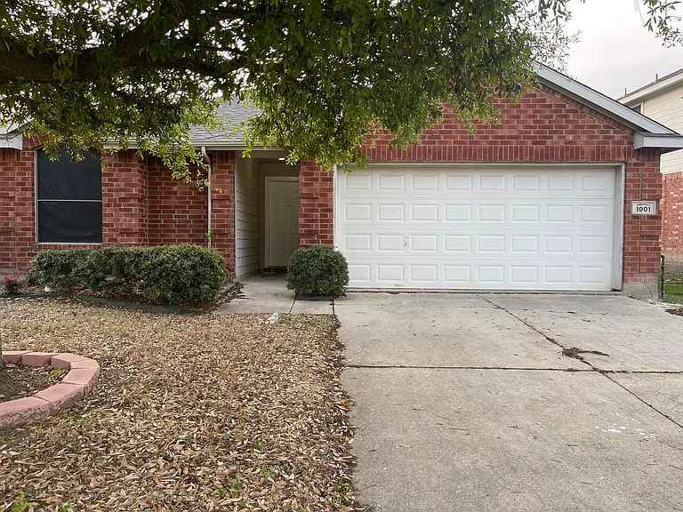 1001 Campbell Dr — Photo 16