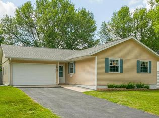 6303 Underwood Ave SW, Cedar Rapids, IA 52404