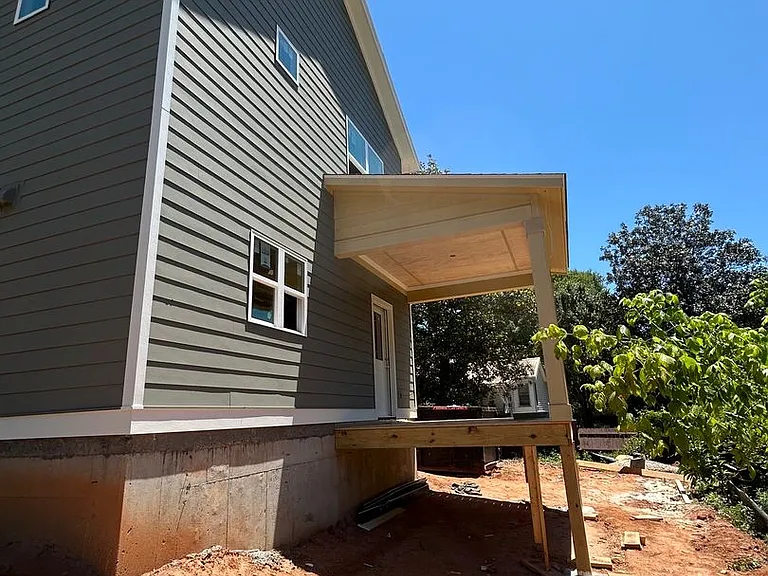 260 Griffeth St — Photo 10