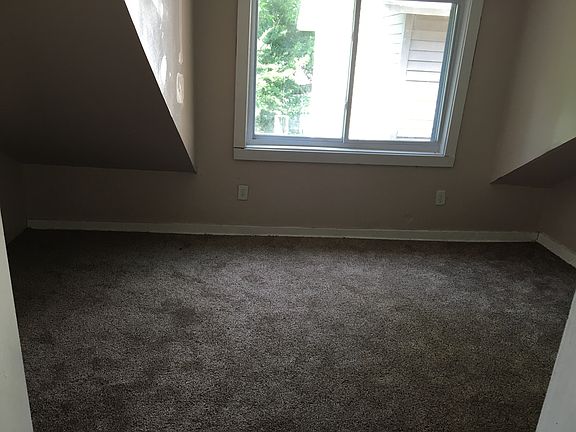 5th image of 103 W Leech Ave #2