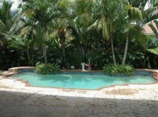 15985 SW 14th St, Pembroke Pines, FL 33027