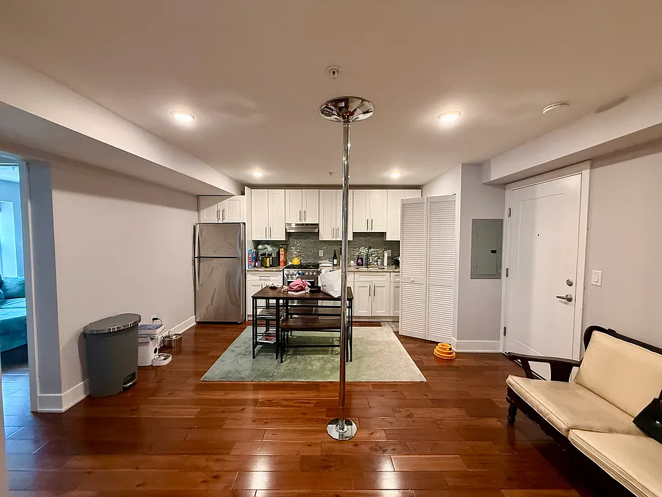 1003 S 4th St #26