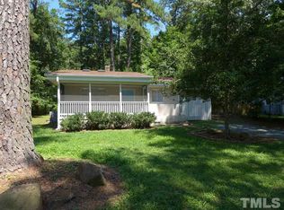 228 Barclay Rd, Chapel Hill, NC 27516