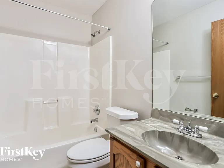 3741 Majestic Ct — Photo 13
