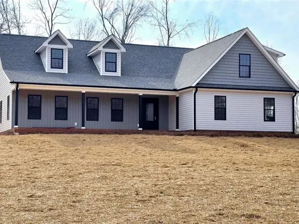 3114 Gallimore Dairy Rd, Denton, NC 27239