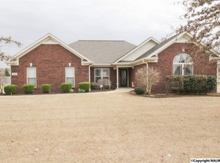 221 Wes Ashley Dr, Meridianville, AL 35759
