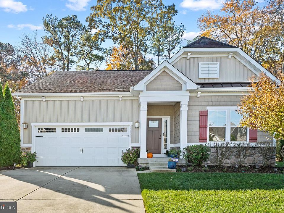 1st image of 22421 S Acorn Way