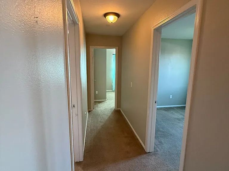 2212 Falcon Dr — Photo 31