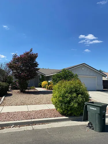 1267 Yucca Ln Photo 1