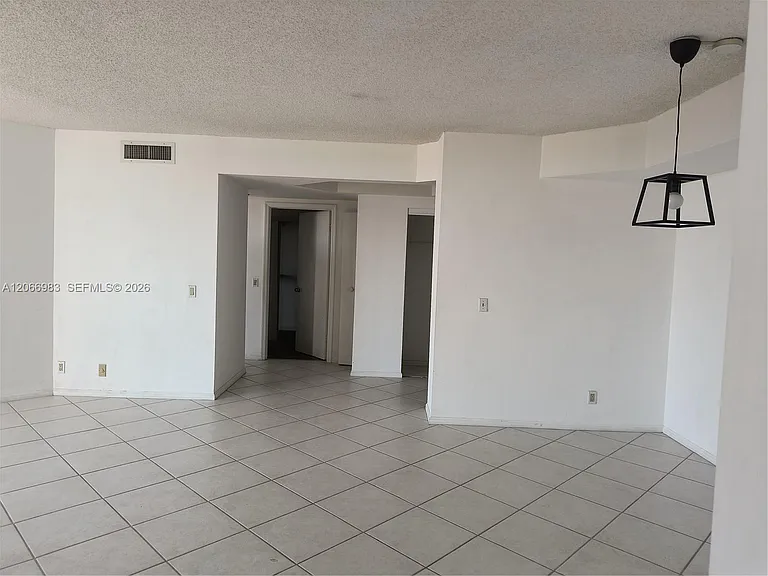 3610 Yacht Club Dr #514 — Photo 34
