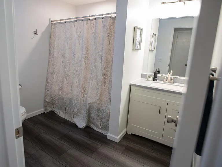 328 W Main St #A — Photo 5