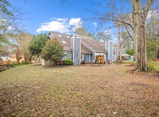 107 Golf Ct, Dothan, AL 36301