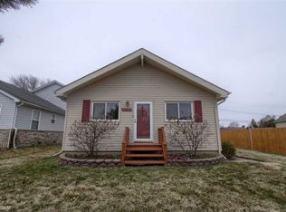 29619 S River Rd, Harrison Township, MI 48045