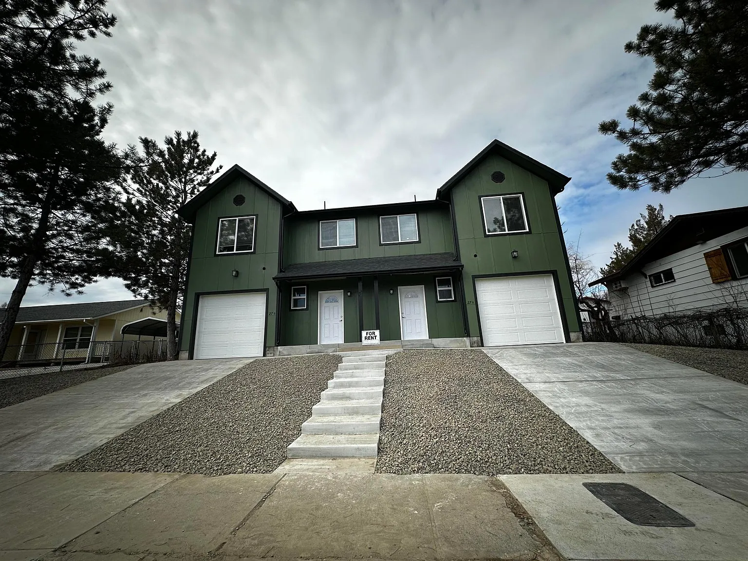 3 bed, 2.5 bath, 1430 sqft, $2,650 — Photo 1