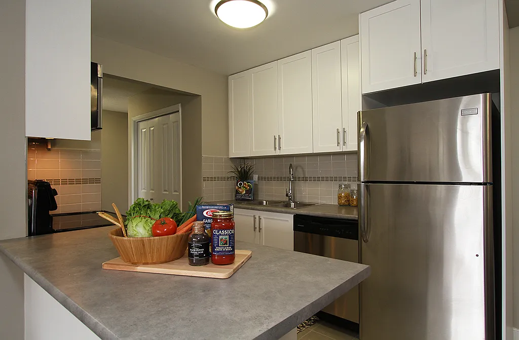 9502 Erickson Drive — Photo 4