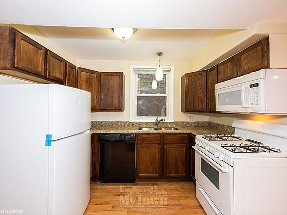 4th image of 848 W Lill Ave #G