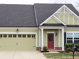77 Nokes Dr, Hendersonville, TN 37075