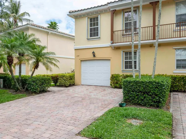 154 Santa Barbara Way, Palm Beach Gardens, FL 33410