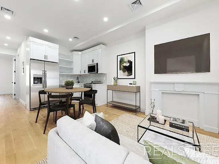 346A Chauncey St #1 — Photo 3