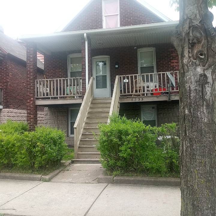 1st image of 3933 Catalpa St #1