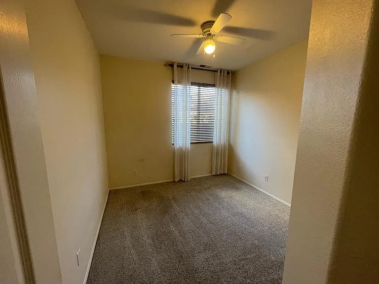 1863 Almagro Ln — Photo 12