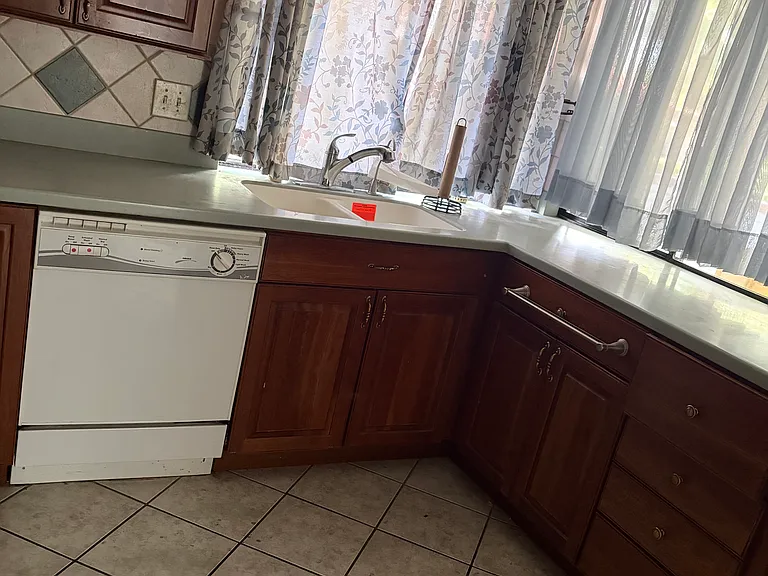 2438 El Paseo Cir #1 — Photo 11