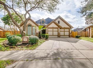 10206 Garden Gln, Missouri City, TX 77459