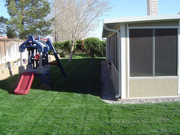 4th image of 14572 Sage Ln