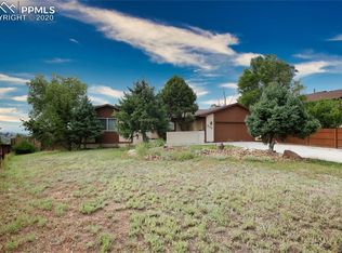 525 Mesa Vista Ct, Colorado Springs, CO 80904