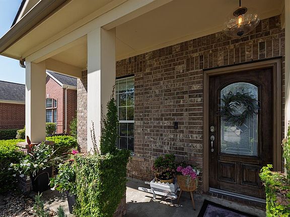 4th image of 2874 Milano Ln