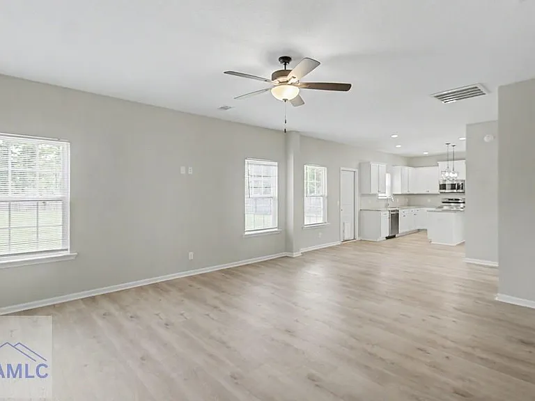 18 Sunflower Cir — Photo 9