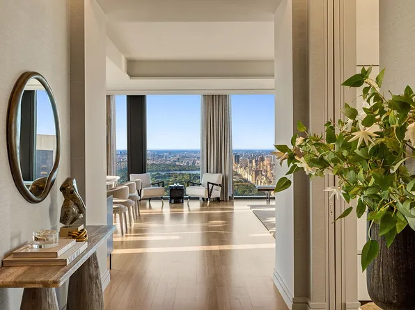 53 W 53rd St APT 61A, New York, NY 10019