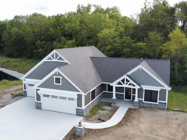 17934 Seahawk Ln, Huntertown, IN 46748