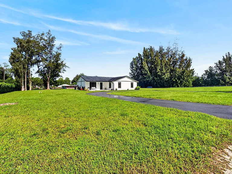 5989 Coconut Blvd — Photo 41
